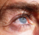 Rady na červené žilky v oku